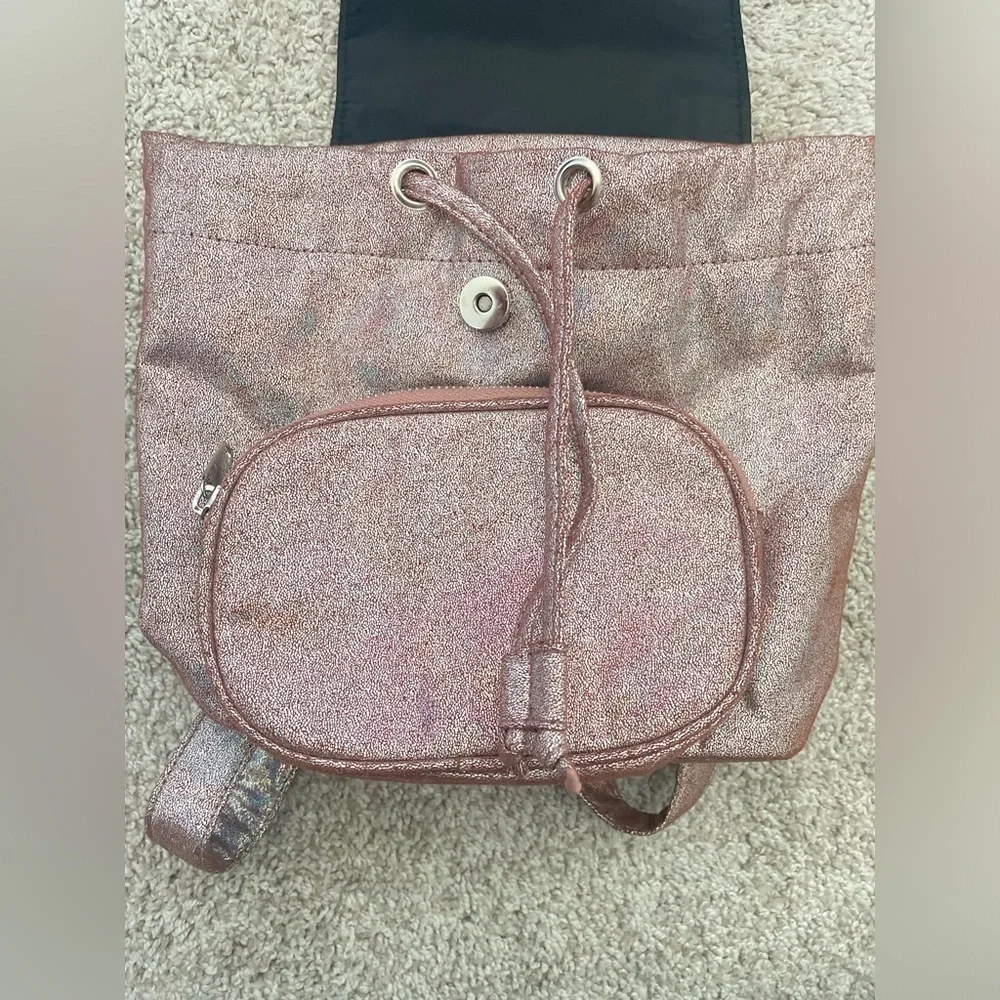 Wild Fable mini backpack sparkly iridescent pink NWOT